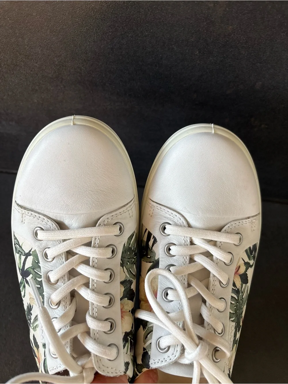 ECCO Leather Tropical Floral Print, White Sneakers, Lace Up, Hibiscus, Women’s 8